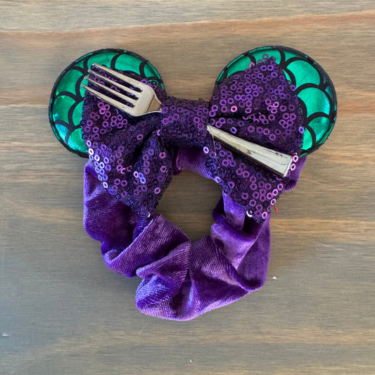Mouse ears scrunchies