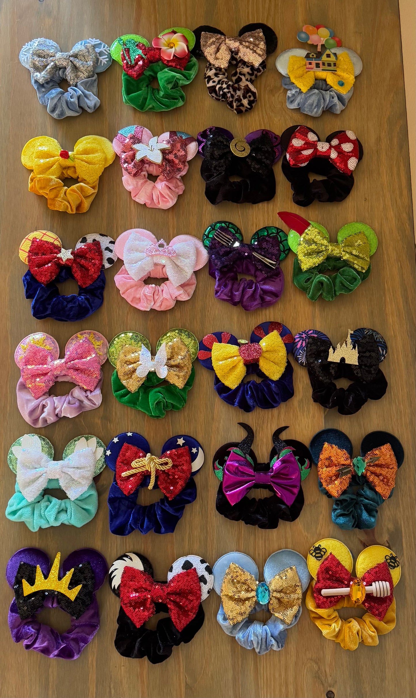 Mouse ears scrunchies