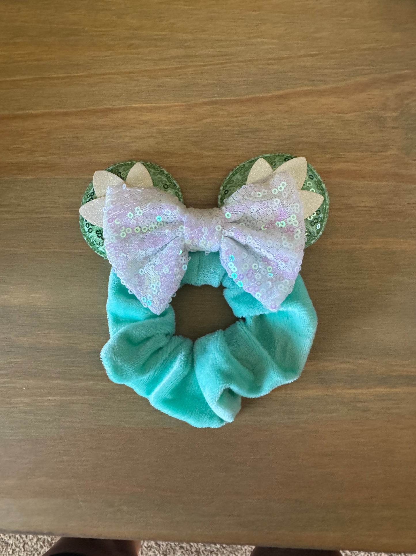 Mouse ears scrunchies