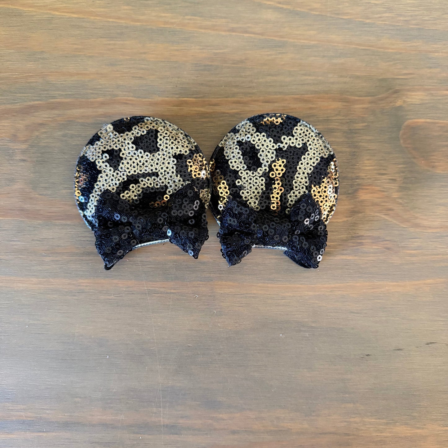Mouse ears clips