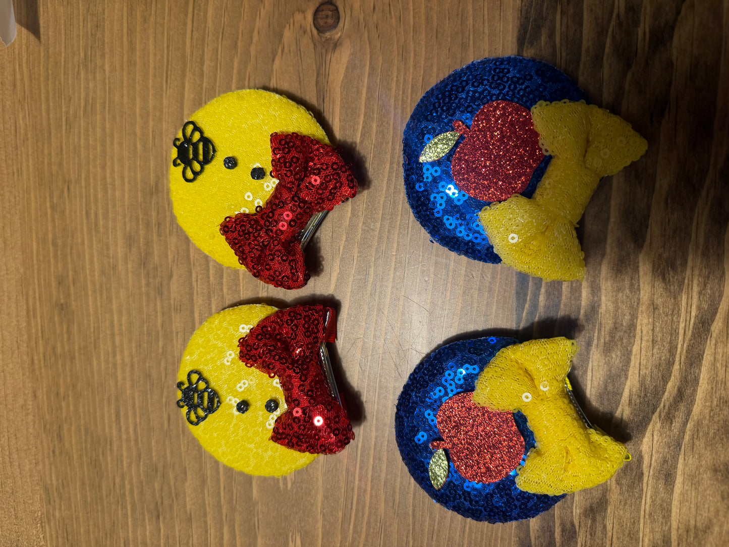 Mouse ears clips
